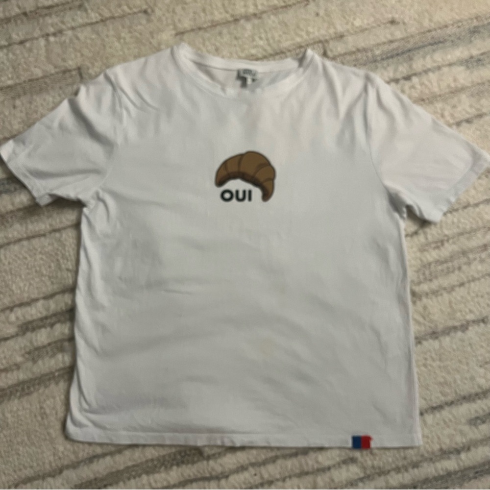 KULE Oui Croissant T-Shirt